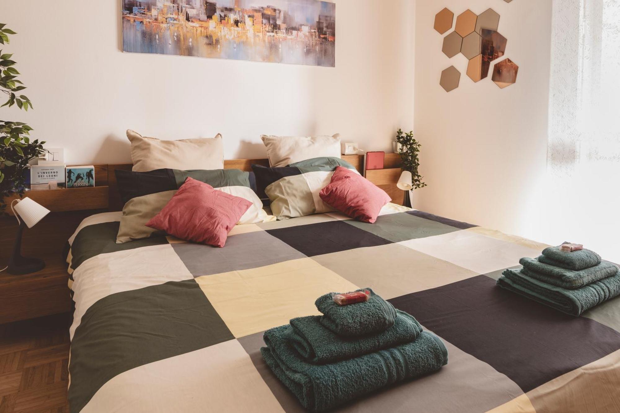 Casa Zoe 2 Apartment Парма Екстериор снимка